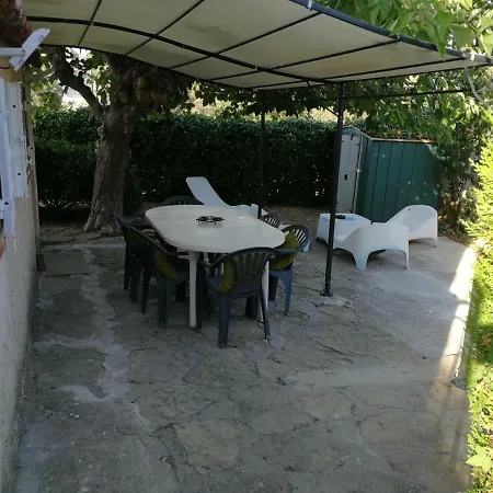 بيت للعطل Petite Maison Proche De La Gare سا سيرْ سور مير