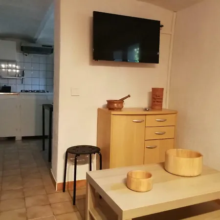 Petite Maison Proche De La Gare سا سيرْ سور مير